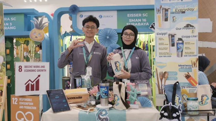 Zurich Entrepreneurship Program Bekali 6.125 Pelajar Keterampilan Bisnis dan AI
