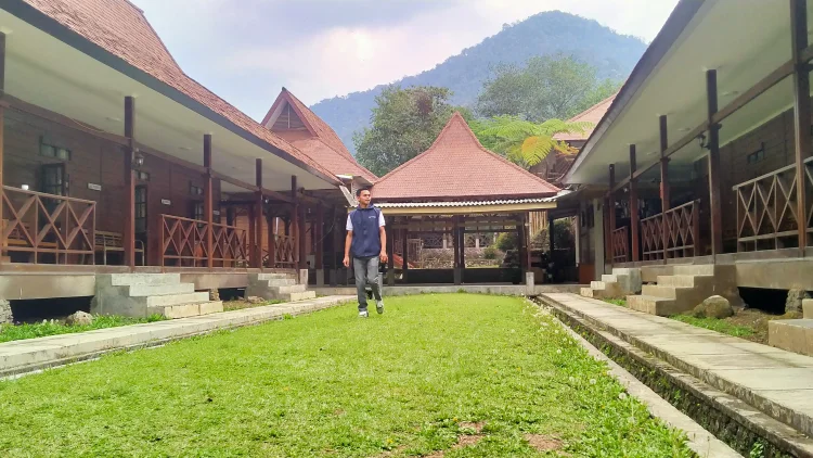 Menepi Sejenak di Patuha Resort, Menikmati Hening di Tengah Hutan Pinus