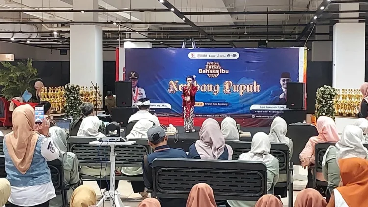 Ratusan Siswa SD Mengikuti Festival Tunas Bahasa Ibu Tingkat Kab Bandung 2026