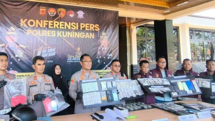 Dua Bulan, Polres Kuningan Ungkap 12 Kasus Narkoba dengan 22 Tersangka