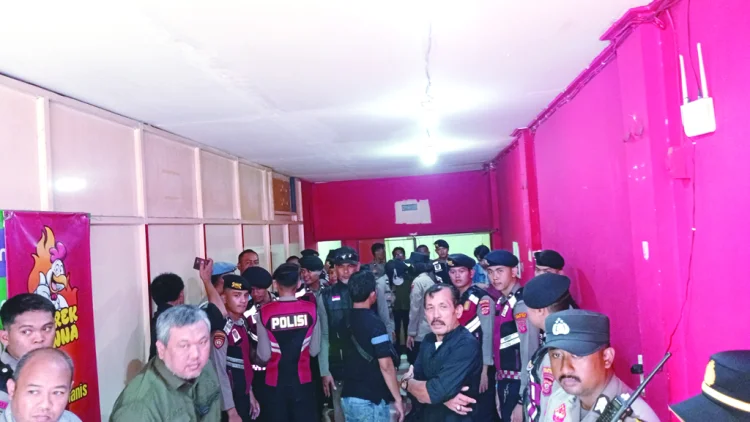 Dua Ruko Dikosongkan: Babak Baru Warung Jambu