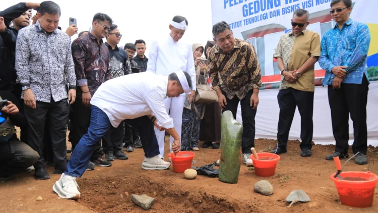 Batu Pertama untuk Mimpi yang Panjang