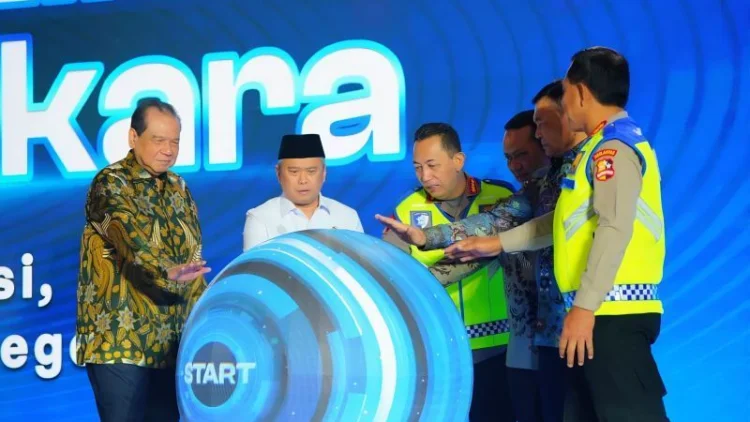 Polri Luncurkan STNK Digital dan Sistem Pembayaran Tilang Terintegrasi