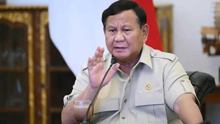 Prabowo Tugaskan 1.000 Perwira TNI Edukasi Warga untuk Cegah Karhutla