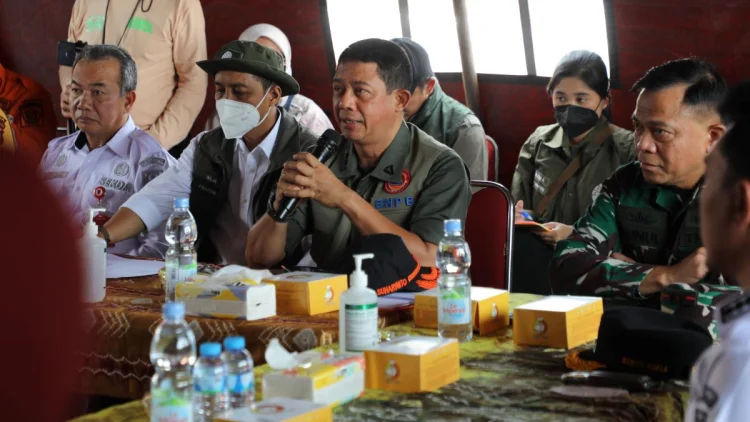 Kepala BNPB Suharyanto Minta Maaf soal Pernyataan Aktivitas Warga Kalimantan Normal