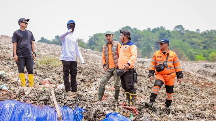 Tim Gabungan Ditarik, 15 Petugas DLH Bogor Dilatih Tangani Kebakaran