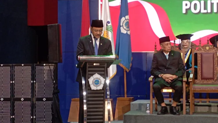 Lulusan Poltekesos Bandung Disiapkan Dukung Sekolah Rakyat dan Digitalisasi Bansos