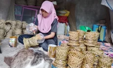 Kisah UMKM Naik Kelas, Difa Kreasi Menganyam Masa Depan dari Kuli Angkut Sawit