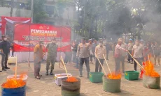 Tembakau Sintetis Rp15 Miliar Produksi Rumahan di Batujajar Dimusnahkan 