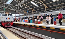 Turis Asing Naik Kereta di Cirebon Tembus 36 Ribu, Meningkat 9,9 Persen
