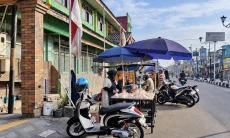 PKL Semrawut, Industri Batik Tertekan: Modernisasi Menghimpit Trusmi