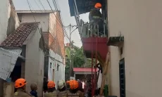 Korsleting Listrik, Sebuah Rumah di Antapani Terbakar