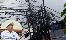 Potensi PAD Infrastruktur Telekomunikasi: Peluang dari Ruwetnya Tiang