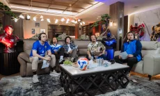 Umuh Muchtar Girang Jadi Komentator, Selebrasi Persib Menang 3-1 Jadi Sorotan