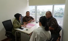 Lima Tersangka Korupsi Motor Listrik MBG Diserahkan ke JPU, Kerugian Negara Rp863 M