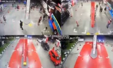 Detik-Detik Bus EPA Persib U-18 Diserang Oknum Suporter di Batang Terekam CCTV