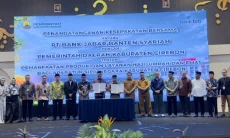 bank bjb syariah dan Pemkab Cirebon Perkuat Sinergi Layanan Haji, Umrah dan Emas ASN