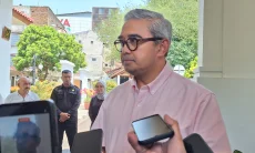 Farhan Tegaskan PKL Kiaracondong Tetap Boleh Berjualan, Asal Patuhi Aturan