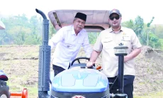 Alsintan Bantu Petani Saguling