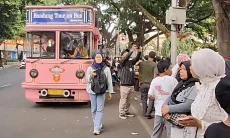 Penumpang Bandros Bandung Melonjak 100 Persen saat Akhir Pekan
