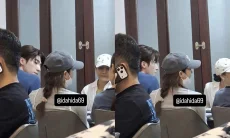 Lisa BLACKPINK Kembali Terlihat Makan Malam Bersama Pacar Brondong dan Keluarganya