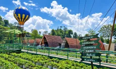 Dusun Stroberi Rancabali Berbenah, Kini Hadirkan Villa Private Pool hingga Penginapan