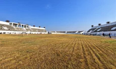 Rumput Stadion Watubelah Menguning, Pemeliharaan Lapangan Disorot Warga