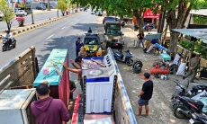 PD Pembangunan Cirebon Tertibkan Aset di Jalan Ahmad Yani, Belasan Titik Disorot