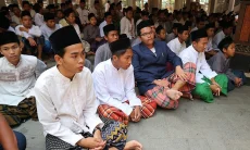 Sikap Kami: Santri Oh Santri