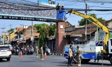 Kabel Internet Semrawut Disorot, Pemkab Cirebon Siapkan Aturan Penataan Jaringan