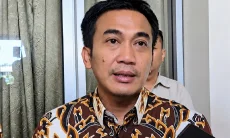 Limbah Batu Alam Ganggu Lahan Petani Girinata, Pemkab Cirebon Siapkan Penanganan