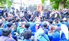 Dari Aksi Menagih Solusi