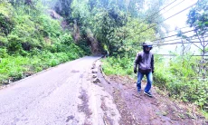 Ketika Janji Menggantung di Ujung Jalan