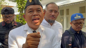 Gantikan Ade, Dedi Minta Bupati Bekasi Asep Surya Tuntaskan Masalah Infrastruktur