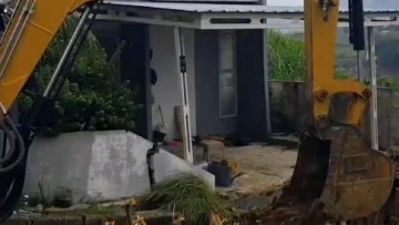 Kronologis Tebing Setinggi 20 Meter Longsor di Perumahan Buana Flamingo 