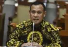 Mahfud MD Sebut Firli Berhak Tetap Jadi Anggota Polri