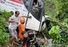 Bus Primajasa Masuk Jurang di Jalur Nagreg