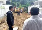 Pemkot Bogor Bantu Bersihkan Material Longsor di Ciluar Asri