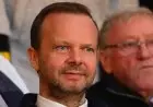 MU Menang Besar, Fans Tetap Desak Woodward Mundur!