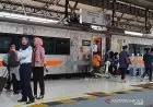 Long Weekend, 53 KA Lintasi Cirebon