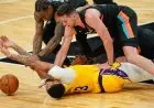 Bukan LeBron, Davis yang Kali Ini Jadi Pahlawan Lakers