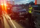 Minibus Tabrak Truk di Jalan Layan Pasupati, Satu Meninggal Dunia