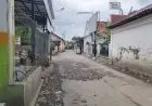 Tergerus Banjir, Proyek Jalan PUPR Kabupaten Cirebon Banyak yang Rusak
