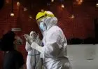 Foto: Tes Cepat Antigen di Restoran