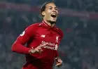 Wasit Oliver: Pelanggaran terhadap Van Dijk Memang Berlebihan