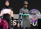 Muslimah Hobi Berenang, Bagaimana Aturan Syariatnya?