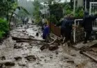 Banjir Bandang Gunung Mas, Warung Ambruk dan Puluhan Rumah Terendam Lumpur 