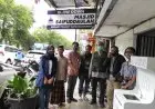 Wakaf Salman ITB Berikan Bantuan ke Masjid Saifuddaulah