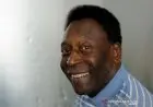 Divaksin Covid-19, Pele Beri Pesan Penting untuk Melawan Corona