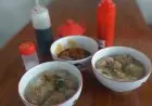 Bakso di Kafe Ini, Enak Lho...